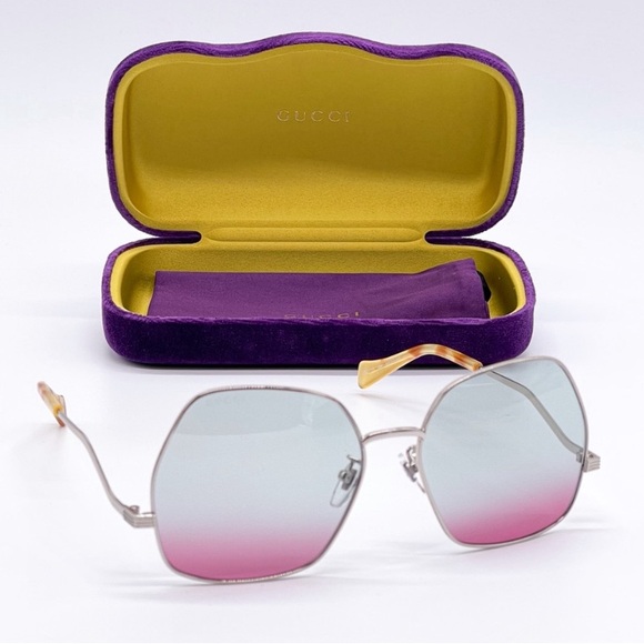 NEW Authentic GUCCI GG0972S 004 WOMEN'S
GUCCI SUNGLASSES - Picture 13 of 13